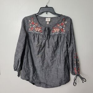 Knox Rose Embroidered Floral Gray And Red Multicolored Blouse | Small